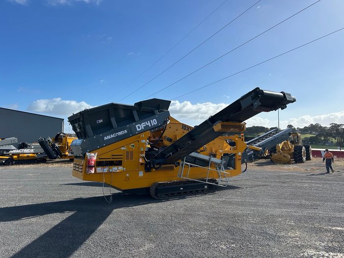 2024 Anaconda DF410 Yellow