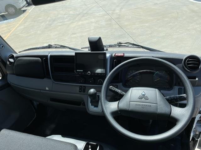 2024 Fuso Canter 515 White