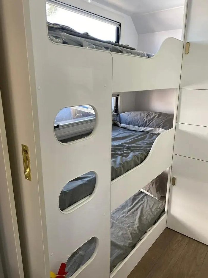 2025 Crusader 2024 Crusader Excalibur Castle