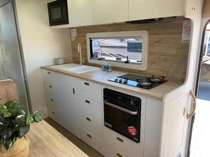 2025 Crusader 2024 Crusader Excalibur Castle