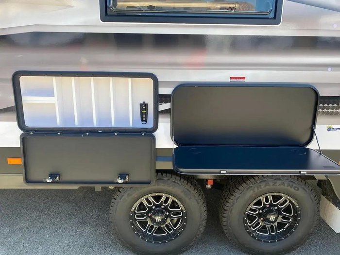 2025 Crusader 2024 Crusader Excalibur Serenity My25