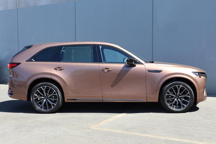 2024 Mazda CX-70 G50e Azami