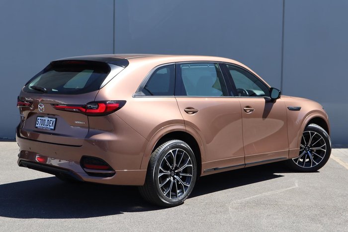 2024 Mazda CX-70 G50e Azami