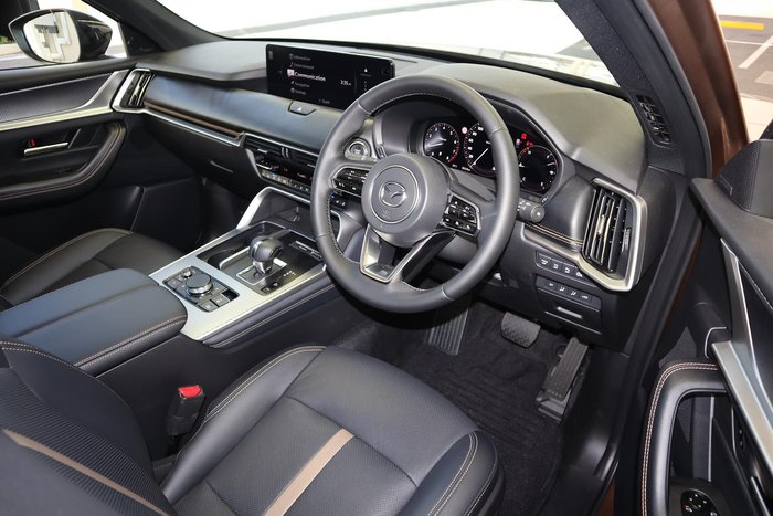 2024 Mazda CX-70 G50e Azami