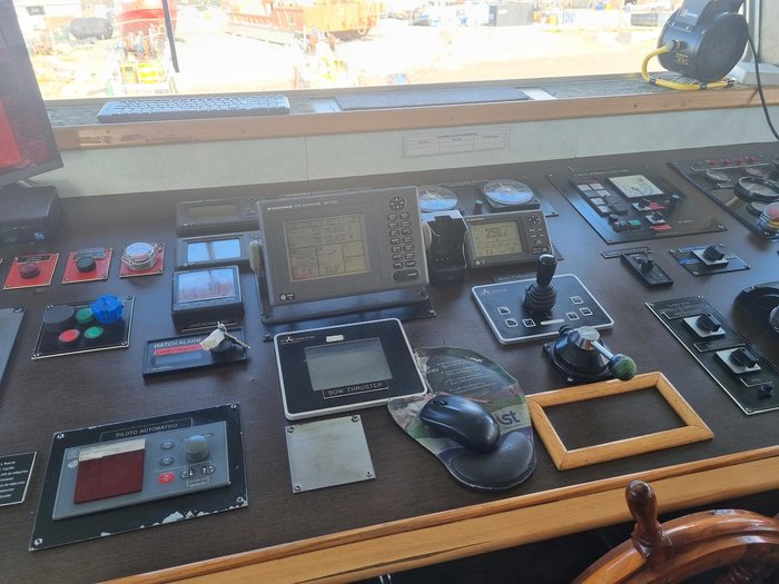 2014 COMMERCIAL Workboat