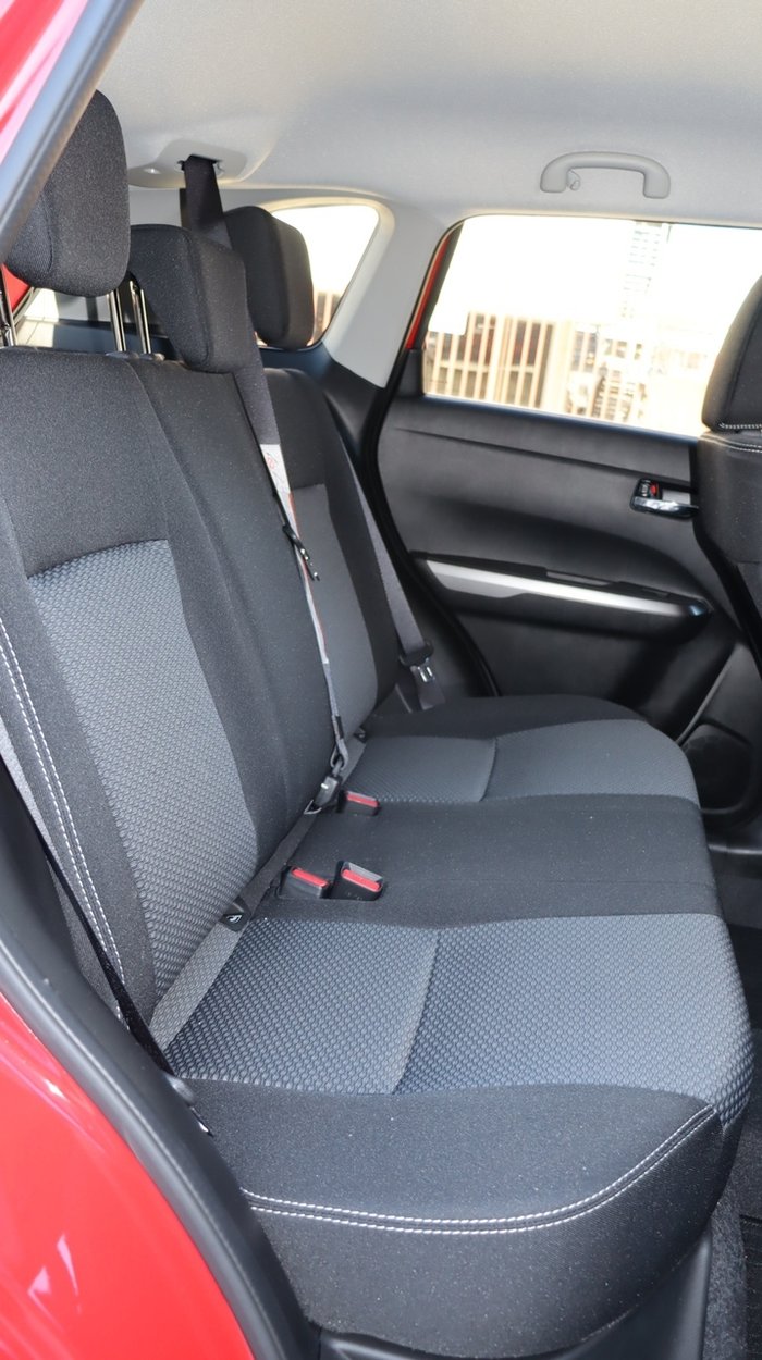2024 Suzuki Vitara 2WD