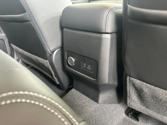 2024 Mitsubishi Triton GLS