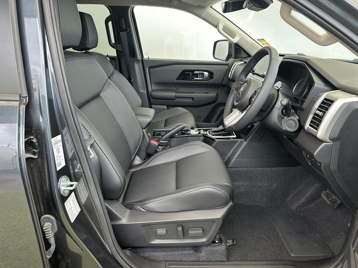2024 Mitsubishi Triton GLS