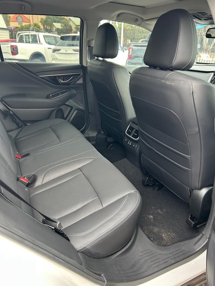 2024 Subaru Outback AWD Touring