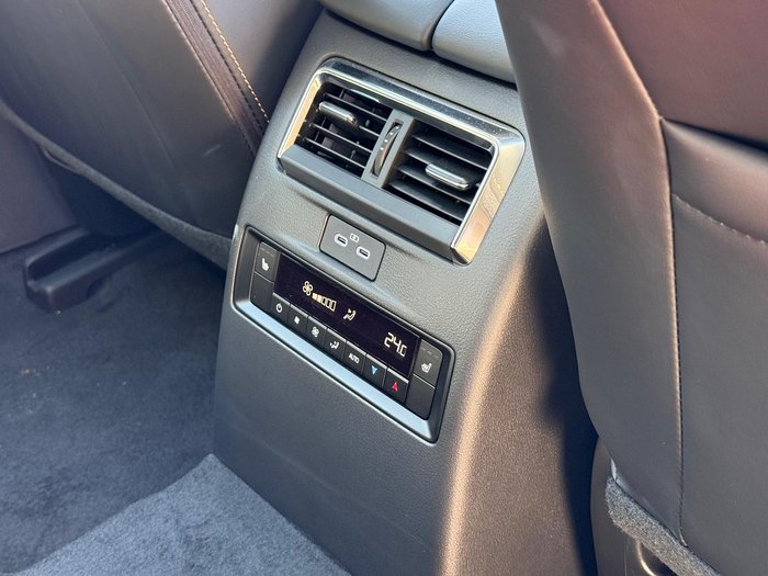 2024 Mazda CX-70 D50e Azami