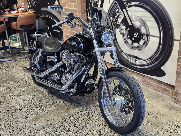2012 Harley-Davidson Dyna Super Glide Custom 1584 (FXDC) Dyna Black