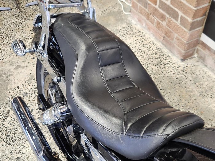 2012 Harley-Davidson Dyna Super Glide Custom 1584 (FXDC) Dyna Black