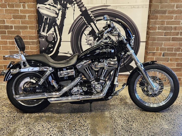 2012 Harley-Davidson Dyna Super Glide Custom 1584 (FXDC) Dyna Black