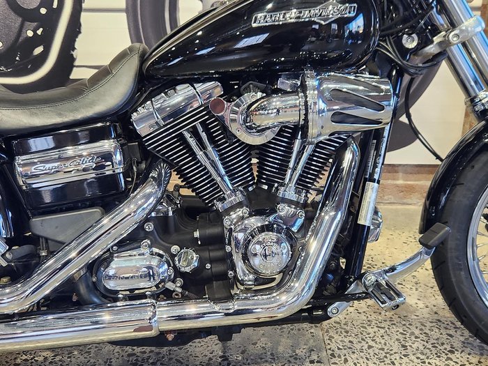 2012 Harley-Davidson Dyna Super Glide Custom 1584 (FXDC) Dyna Black