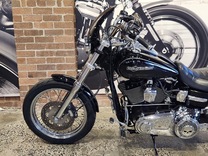 2012 Harley-Davidson Dyna Super Glide Custom 1584 (FXDC) Dyna Black