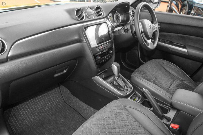 2023 Suzuki Vitara Turbo