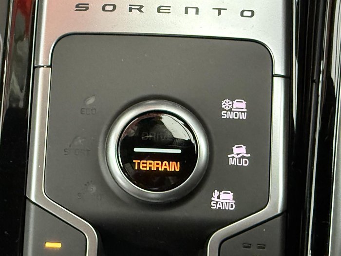 2024 Kia Sorento HEV GT-Line