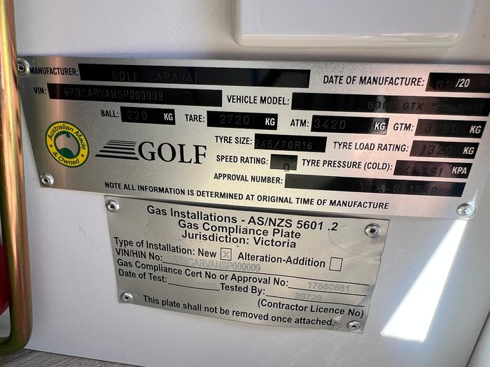 2025 Golf Tourer Gt