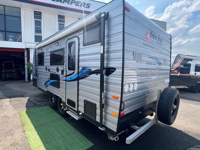 2017 New Age Caravans Manta Ray