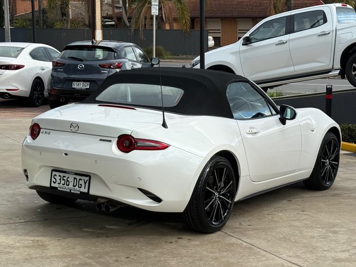 2024 Mazda MX-5 G20 GT