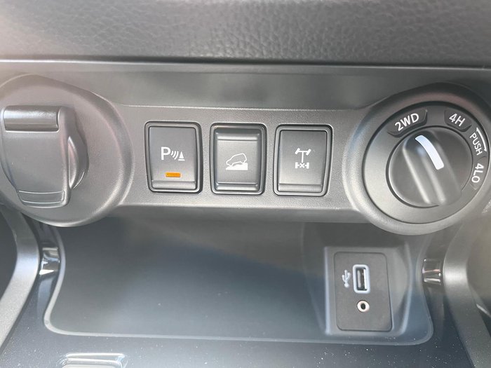 2024 Nissan Navara PRO-4X