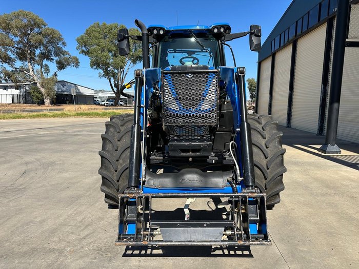 2021 New Holland T7.210