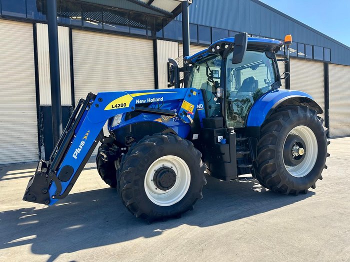 2021 New Holland T7.210