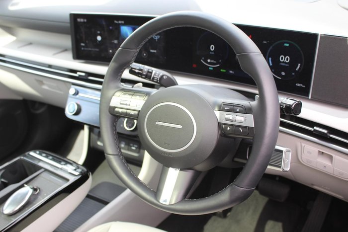 2025 Hyundai Tucson Hybrid Premium