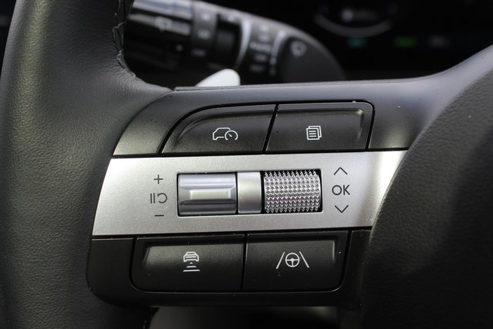 2025 Hyundai Tucson Hybrid Premium