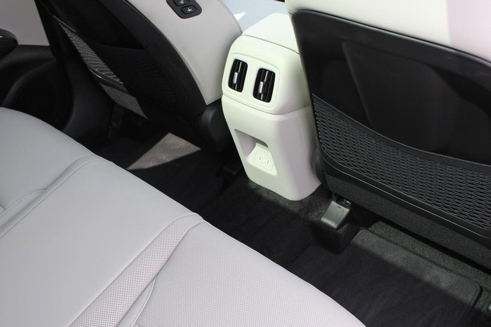 2025 Hyundai Tucson Hybrid Premium