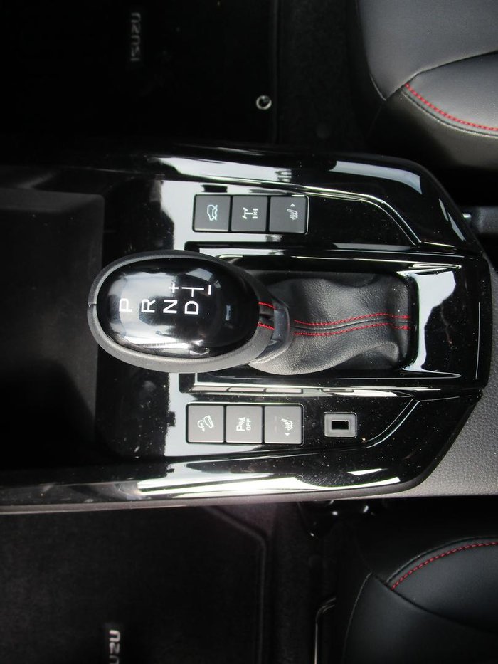 2024 Isuzu D-MAX X-TERRAIN