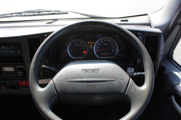 2014 Isuzu Npr300