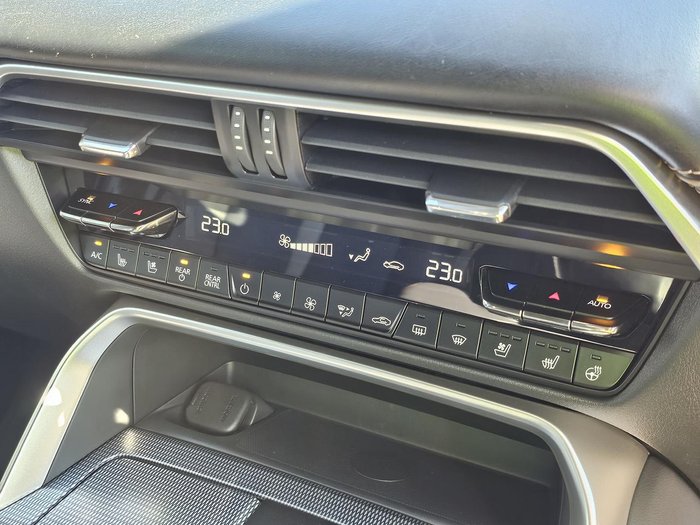 2024 Mazda CX-80 G40e Azami