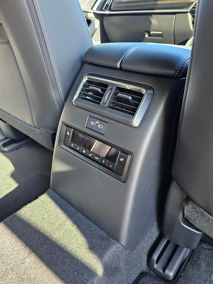 2024 Mazda CX-80 G40e Azami