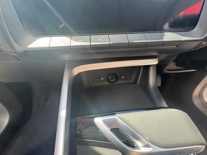 2024 MG ZS Essence Hybrid+