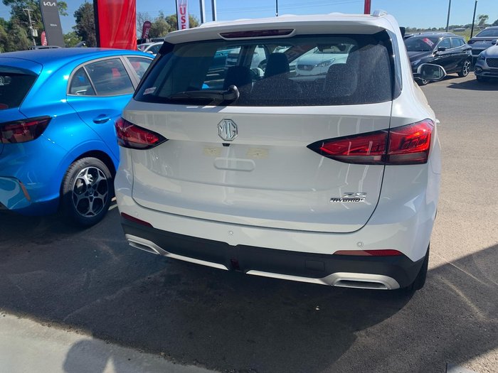 2024 MG ZS Essence Hybrid+