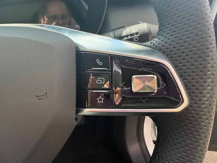 2024 MG ZS Essence Hybrid+