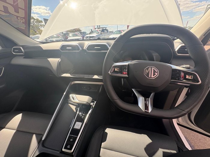 2024 MG ZS Essence Hybrid+