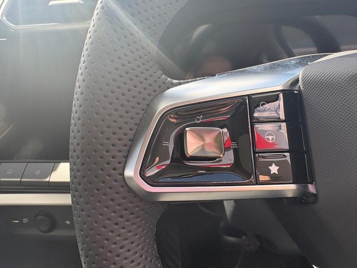 2024 MG ZS Essence Hybrid+