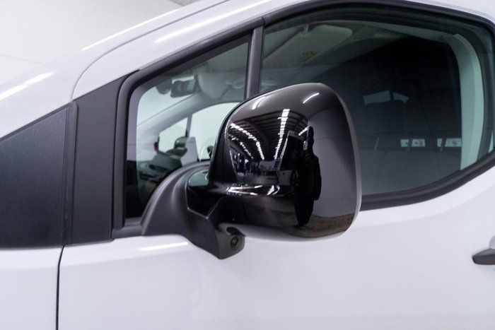 2024 Peugeot Partner Pro