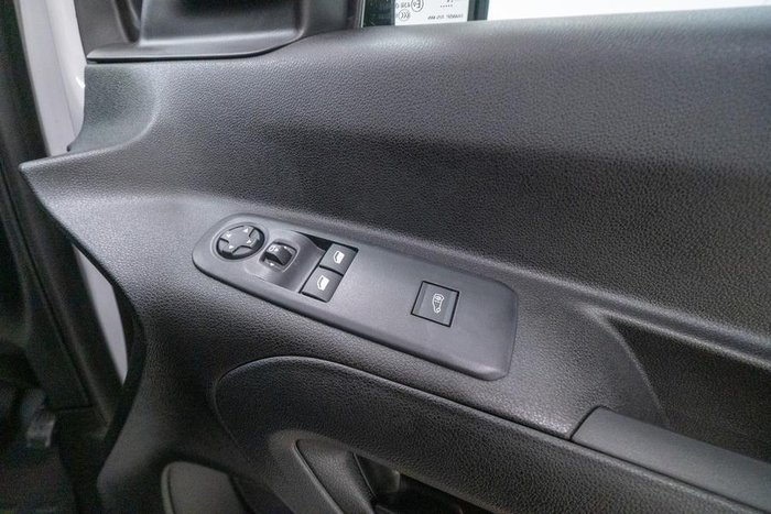 2024 Peugeot Partner Pro