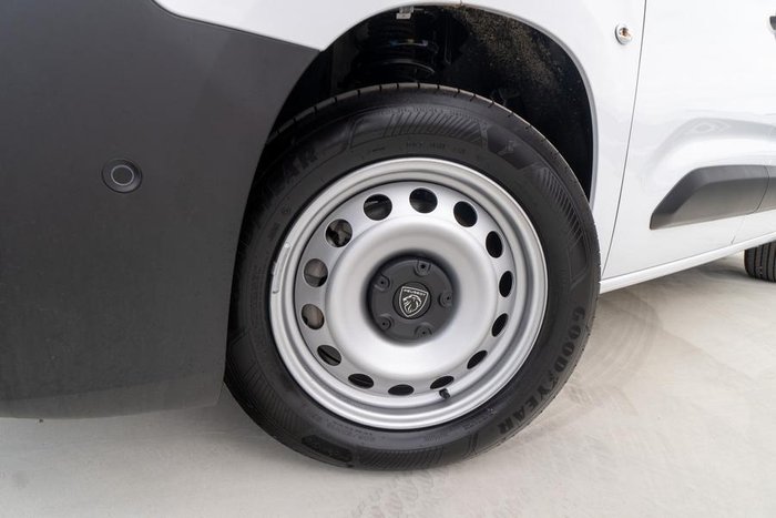 2024 Peugeot Partner Pro