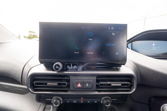 2024 Peugeot Partner Pro