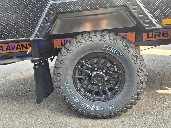 2024 Urban Caravans 16.6 X-Tracker