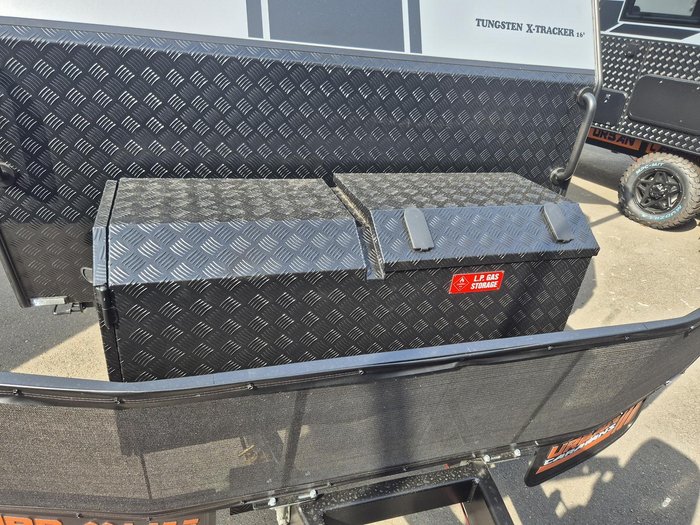 2024 Urban Caravans 16.6 X-Tracker