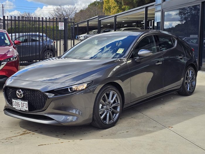 2024 Mazda 3 G25 GT