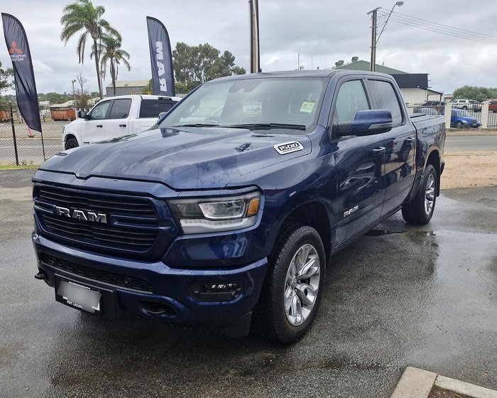 2024 RAM 1500 Laramie Sport RamBox