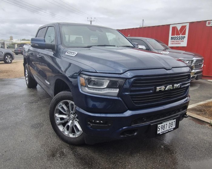 2024 RAM 1500 Laramie Sport RamBox