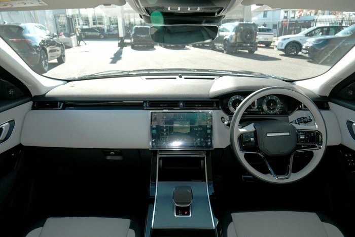 2024 Land Rover Range Rover Velar P250 Dynamic SE L560 MY25.5 AWD Santorini Black