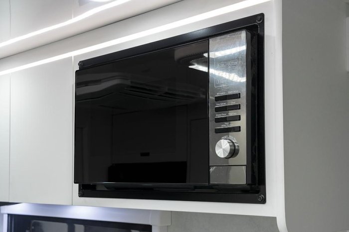 2025 Lotus Caravans Sprint 236 SILVER